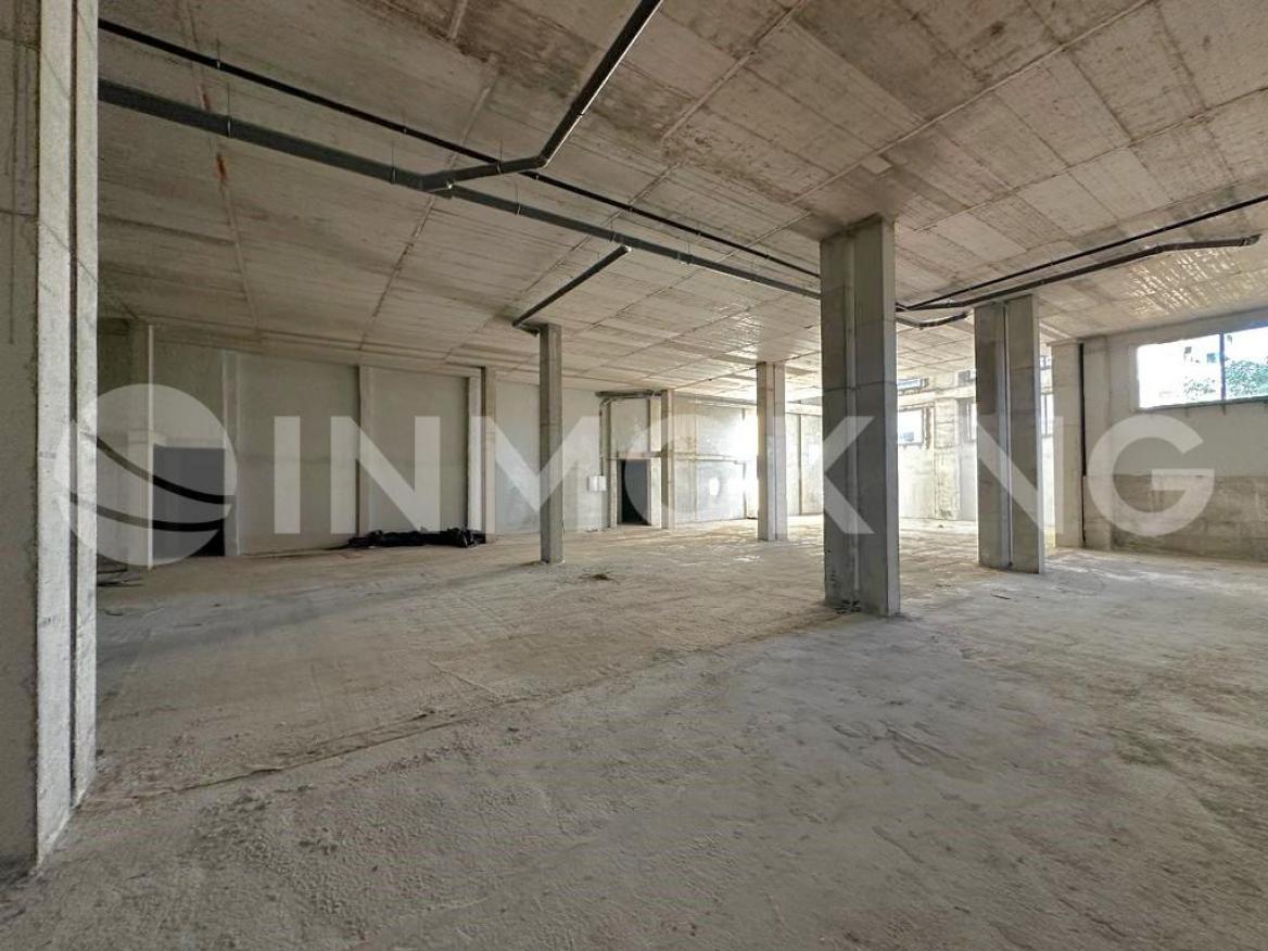 Foto de la propiedad Local comercial con gran visibilidad en Quatre Carreres, Valencia 